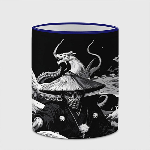 Кружка цветная Воин призрак-самурай и монстр со щупальцами / 3D-Синий кант – фото 2