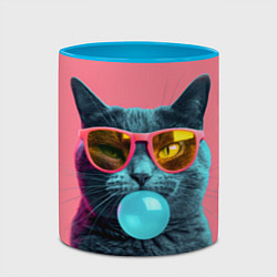 Кружка 3D Кот надувает жвачку, цвет: 3D-белый + небесно-голубой — фото 2