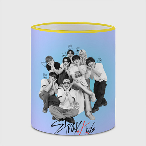 Кружка цветная Stray Kids family photo / 3D-Желтый кант – фото 2