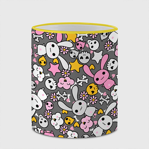 Кружка цветная Зайчики с черепами паттерн / 3D-Желтый кант – фото 2