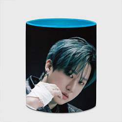 Кружка 3D Stray Kids Changbin Giant concept, цвет: 3D-белый + небесно-голубой — фото 2