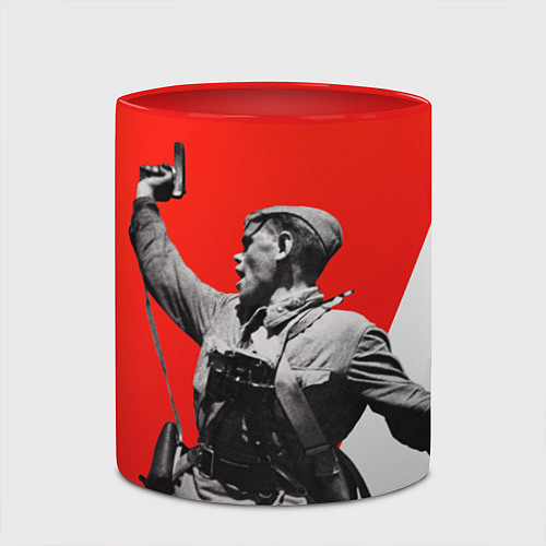 Кружка цветная Победа 9 мая командир / 3D-Белый + красный – фото 2