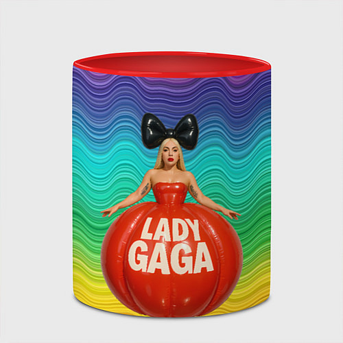 Кружка цветная Леди Гага в круглом надувном платье / 3D-Белый + красный – фото 2