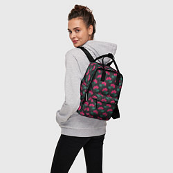 Рюкзак женский Темный паттерн с розовыми цветами, цвет: 3D-принт — фото 2