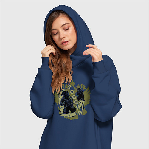 Женская толстовка-платье Герб России и воины на оливковом фоне / Тёмно-синий – фото 3