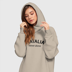 Женское худи-платье Natalia never alone - motto, цвет: миндальный — фото 2