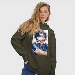 Толстовка оверсайз женская Keep Calm & Love Harry Styles, цвет: хаки — фото 2