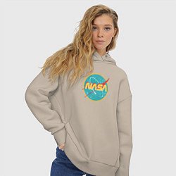 Толстовка оверсайз женская NASA винтажный логотип, цвет: миндальный — фото 2