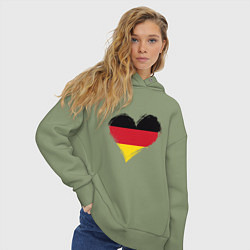 Толстовка оверсайз женская Сердце - Германия, цвет: авокадо — фото 2