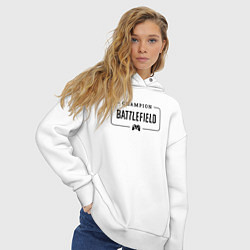 Толстовка оверсайз женская Battlefield gaming champion: рамка с лого и джойст, цвет: белый — фото 2
