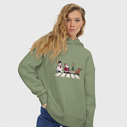 Толстовка оверсайз женская Beatles Christmas, цвет: авокадо — фото 2