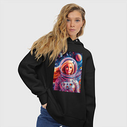 Толстовка оверсайз женская Красавица Барби в космосе - нейросеть, цвет: черный — фото 2