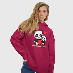 Толстовка оверсайз женская Влюбленные панды с сердцем, цвет: маджента — фото 2