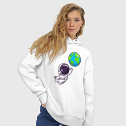 Толстовка оверсайз женская Прикосновение планеты, цвет: белый — фото 2
