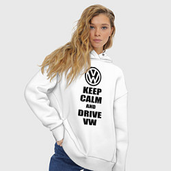 Толстовка оверсайз женская Keep Calm & Drive VW, цвет: белый — фото 2