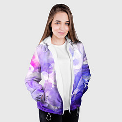 Куртка с капюшоном женская Белые узоры на абстрактном фиолетовом фоне, цвет: 3D-белый — фото 2