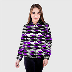 Куртка с капюшоном женская Фиолетовые треугольники и квадраты на белом фоне, цвет: 3D-черный — фото 2