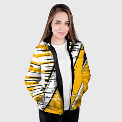 Куртка с капюшоном женская Чёрно-белые глитч полосы на жёлтом фоне, цвет: 3D-черный — фото 2