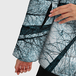 Куртка зимняя женская Деревья вид снизу мрачный, цвет: 3D-красный — фото 2