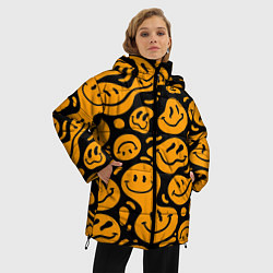 Куртка зимняя женская Растекающийся оранжевый смайл, цвет: 3D-черный — фото 2