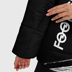 Куртка зимняя женская Foo Fighters и рок символ на темном фоне, цвет: 3D-черный — фото 2