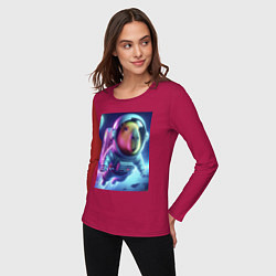 Лонгслив хлопковый женский Полёт капибары в космосе - неон, цвет: маджента — фото 2