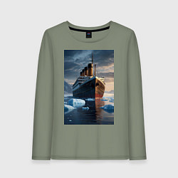 Женский лонгслив Титаник плывет среди айсбергов