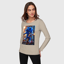 Лонгслив хлопковый женский Соник убегает от летящих ракет, цвет: миндальный — фото 2