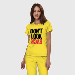 Пижама хлопковая женская Не оглядывайся назад - призыв, цвет: желтый — фото 2
