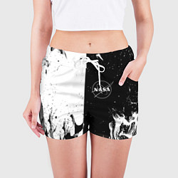 Шорты женские Nasa черно белый огонь, цвет: 3D-принт — фото 2