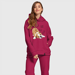 Женский костюм оверсайз Sleep Eat Play Repeat Бульдог, цвет: маджента — фото 2