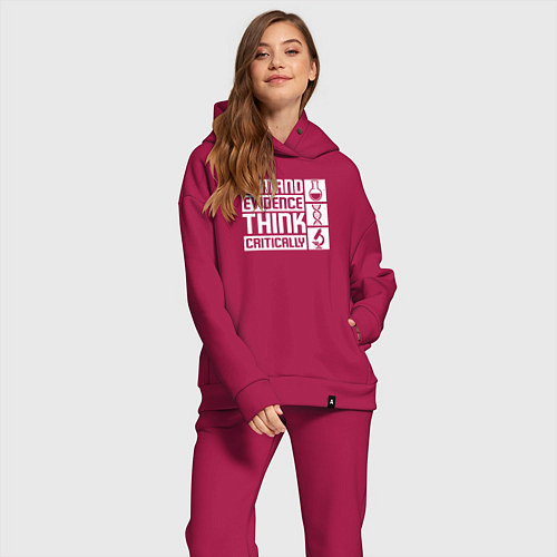 Женский костюм оверсайз Требовать доказательств, мыслить критически / Маджента – фото 2