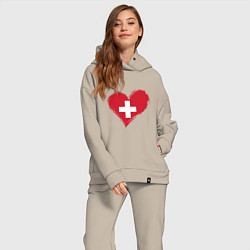 Женский костюм оверсайз Сердце - Швейцария, цвет: миндальный — фото 2