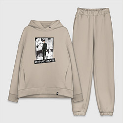 Женский костюм оверсайз Ринтаро Окабе на фоне манги