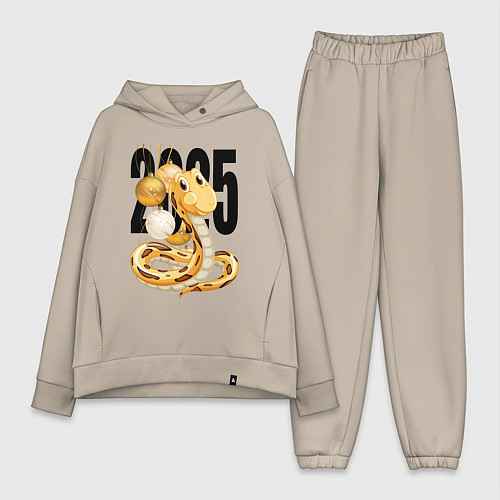 Женский костюм оверсайз 2025 год - змея и елочные шары / Миндальный – фото 1