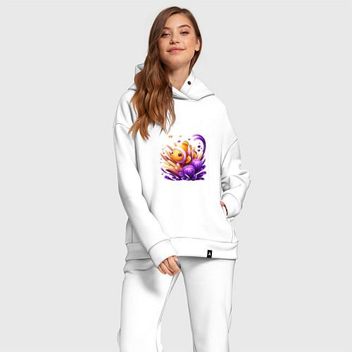 Женский костюм оверсайз Рыбка клоун среди водорослей / Белый – фото 2