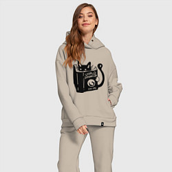 Женский костюм оверсайз Кот с книгой, цвет: миндальный — фото 2