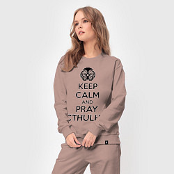 Костюм хлопковый женский Keep Calm & Pray Cthulhu, цвет: пыльно-розовый — фото 2