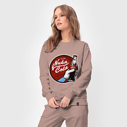 Костюм хлопковый женский Nuka cola sticker, цвет: пыльно-розовый — фото 2