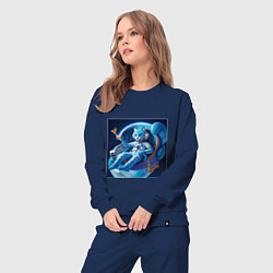 Костюм хлопковый женский Голубой котик космонавт с коктейлем, цвет: тёмно-синий — фото 2