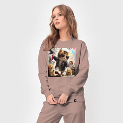 Костюм хлопковый женский Кумир среди котят - граффити, цвет: пыльно-розовый — фото 2