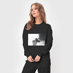 Костюм хлопковый женский Крутой байкер скетч, цвет: черный — фото 2