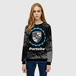 Свитшот женский Porsche в стиле Top Gear со следами шин на фоне, цвет: 3D-черный — фото 2