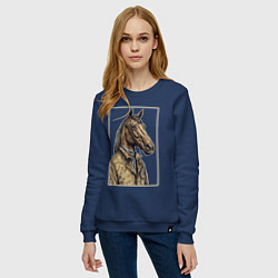 Свитшот хлопковый женский Конь в бежевом пальто, цвет: тёмно-синий — фото 2