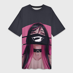 Женская длинная футболка Девушка надевает маску с язычком надпись на японск