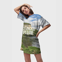 Футболка женская длинная Ишутинское Городище на Красивой Мече, цвет: 3D-принт — фото 2