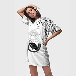 Футболка женская длинная Реал Мадрид черно белые краски, цвет: 3D-принт — фото 2