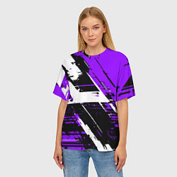 Футболка оверсайз женская Diagonal black and white stripes on a purple backg, цвет: 3D-принт — фото 2