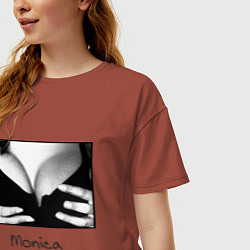 Футболка оверсайз женская Monica Bellucci: Breast, цвет: кирпичный — фото 2