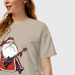 Футболка оверсайз женская Дед Мороз гитарист, цвет: миндальный — фото 2